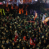 Desetine hiljada ljudi na ulicama Istanbula u znak podrške pritvorenom gradonačelniku: "Erdogane, čuješ li nas?"