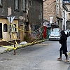 Sarajevo: Obrušava se fasada kuće na Skenderiji, ograđena je žutom trakom