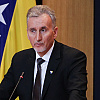 Ademović poručio HDZ-ovcima: Pogazili ste legitimno predstavljanje kada ste glasali za mene da budem član kolegija