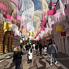 Banjalučko šetalište u proljetnom ruhu: U Gospodskoj ulici postavljeni novi ukrasi