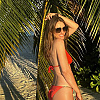 Zavodljivo izdanje Liz Hurley (59), pozirala u bikiniju i izazvala oduševljenje fanova