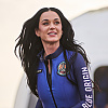 Objavljen snimak Katy Perry iz svemirske kapsule, pjevačica postala meta ismijavanja