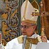 Papa Lav XIV i početak pun simbolike: Crne cipele kao papa Franjo i bijeli ljiljan na grbu