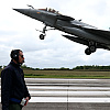 Srbija se zadužuje za 1,9 milijardi eura za kupovinu 12 borbenih aviona Rafale