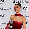 Nicole Scherzinger plijenila pažnju u pripijenoj crvenoj haljini na dodjeli nagrada u New Yorku