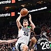 Luka Garza dobio otkaz u Minnesoti, potražit će novi klub kao slobodan igrač
