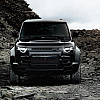 Land Rover predstavio brutalni Defender OCTA Black sa 635 KS