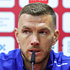 Gazzetta otkrila zašto Džeko još nije predstavljen u Fiorentini, ključnu ulogu u izboru kluba imala i supruga
