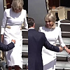 Neprijatan trenutak na aerodromu u Londonu: Brigitte Macron odbila suprugovu ruku pri izlasku iz aviona