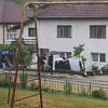 Teška saobraćajna nesreća u Tuzli: Poginula jedna osoba, putnici iz automobila teško povrijeđeni