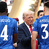 Čitač s usana otkrio šta je Trump rekao igračima Chelseaja, Palmer zbunjeno upitao: "Šta on radi ovdje"
