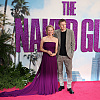 O čemu su Pamela Anderson i Liam Neeson razgovarali dok su pozirali na crvenom tepihu: Glumcu bilo neugodno