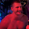 Nikola Jokić skinuo majicu u diskoteci i zapjevao poznati hit, ludo se proveo