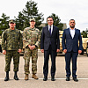Kosovo preuzelo 50 oklopnih vozila kupljenih od SAD-a, Kurti: Naša vojska, rame uz rame s američkom