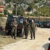 Pripadnici EUFOR-a stigli u Stolac: Nadgledaju izgradnju zida oko planiranog mezarja