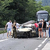 Stravična saobraćajna nesreća kod Žepča: Sudarili se kamion i automobil, jedna osoba završila u bolnici