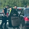 Srbijanski policajci šokirali šutiranjem muškarca, MUP priznao: "Opirao se hapšenju, a oni su suspendovani"