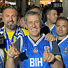 BH Fanaticosi uz bakljadu napravili "ludnicu" pred meč sa Španijom, Enes Begović poveo navijanje