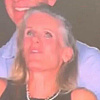 Kristin Cabot se razvodi nakon što je uhvaćena u preljubi s direktorom na koncertu Coldplaya