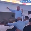 Helez nakon objave snimka gdje pjeva Thompsonovu pjesmu: Pjevao sam iz srca, to je rodoljubna pjesma