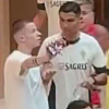 Ronaldo odgurnuo navijača koji mu je prišao kako bi se fotografisao s njim