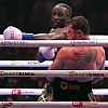 Terence Crawford pobijedio Canela Alvareza i ostvario historijski podvig