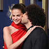 Selena Gomez jednim detaljem nagovijestila da bi se ovog vikenda mogla vjenčati s Bennyjem Blancom
