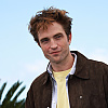 Robert Pattinson priznao da mu je teško raditi na "normalnim" ulogama: "Navikao sam glumiti čudake"
