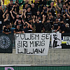 "Poljem se širi miris ljiljana": Navijači BiH na Kipru odali počast Halidu Bešliću