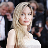 Angelina Jolie o odluci da ukloni jajnike i dojke: To sam učinila jer je odnijelo moju majku