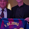 De Jong produžio ugovor s Barcom, odštetna klauzula pola milijarde eura