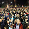 Snimak Beograda iz zraka: MUP tvrdi da je prisutno 47.000 Vučićevih i 2.500 pristalica Dijane Hrke