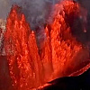 Lava se uzdiže 330 metara iznad vulkana Kilauea na Havajima