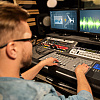 Warner Music Group se nagodio s AI kompanijom: Kreću u stvaranje muzike generisane umjetnom inteligencijom