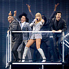 Taylor Swift nagradila svoj tim s 197 miliona dolara nakon turneje "Eras Tour", član ekipe skoro pao u nesvijest