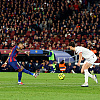 Barcelona uz dosta muke savladala Osasunu, na Raphinhin pogon se učvrstila na vrhu tabele
