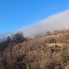 Nevjerovatan kontrast na samo nekoliko stotina metara: Hercegovina okupana suncem i Bosna pod maglom