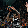 Partizan nastavio loš niz u Euroligi, težak poraz Barcelone na domaćem terenu