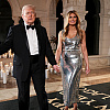 Melania Trump plijenila pažnju na novogodišnjoj zabavi u Palm Beachu, nosila haljinu vrijednu 1.450 dolara