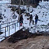 Bili odsječeni: Postavljen improvizovani most prema selu Mihovići kod Ustikoline