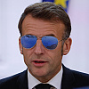 Emmanuel Macron vodio sastanak u Elizejskoj palači sa sunčanim naočalama zbog problema s okom