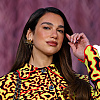 Dua Lipa se pobrinula da na Chanel reviji svi gledaju u nju: Pojavila se u žutom kompletu neobičnog printa