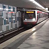 Stravičan slučaj u Hamburgu: Muškarac pod voz povukao djevojku koju nije poznavao, oboje poginuli