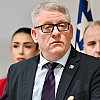 DF-ovci traže od Schmidta da donese novu odluku kojom će ispraviti ono što je uradio u izbornoj noći