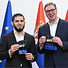 Najbolji MMA borac svijeta Islam Mahačev stigao u Beograd, uručio je i vrijedan poklon Vučiću