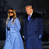 Melaniju Trump ismijavaju jer je noću nosila sunčane naočale: Prva dama SAD-a u centru pažnje