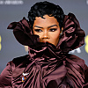 Teyana Taylor privukla pažnju na crvenom tepihu: Neobična kreacija koja podsjeća na mantil