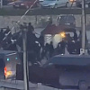Navijači Crvene zvezde odbijaju napustiti Novi Pazar, iskaču kroz razbijene prozore autobusa