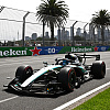 Russell pobijedio u kvalifikacijama za VN Australije, Verstappen slupao bolid i kreće u utrku s 20. pozicije