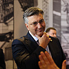 Plenković potvrdio da Hrvatska pregovara o fabrici municije, italijanski proizvođač oružja u igri